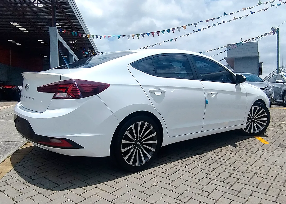 2020 Hyundai Elantra