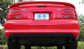Excelente Ford Mustang GT 1995