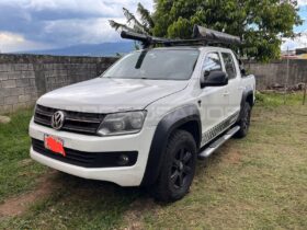 Excelente Volkswagen Amarok 2013