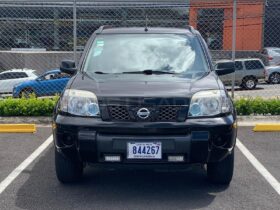 Excelente Nissan X-Trail 2011