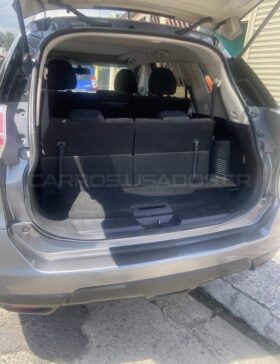 Excelente Nissan XTRAIL 2016