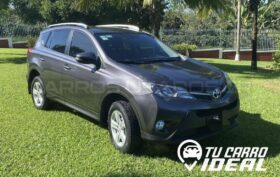 Excelente Toyota RAV4 2014