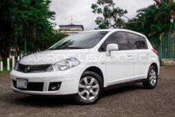 Impecable Nissan Tiida 2012
