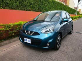 Excelente Nissan March 2019