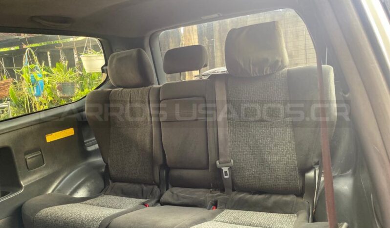 Excelente Toyota Rural 2007 lleno