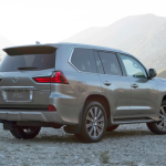 El nuevo Lexus Land Cruiser de lujo se ha retrasado