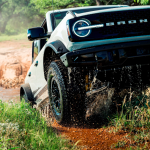 Ford quiere agradecer a pacientes compradores de bronco con bourbon