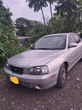 Excelente Hyundai Elantra 2003