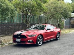 Excelente 2015 Ford Mustang