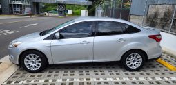 Excelente 2012 Ford Focus (International) lleno