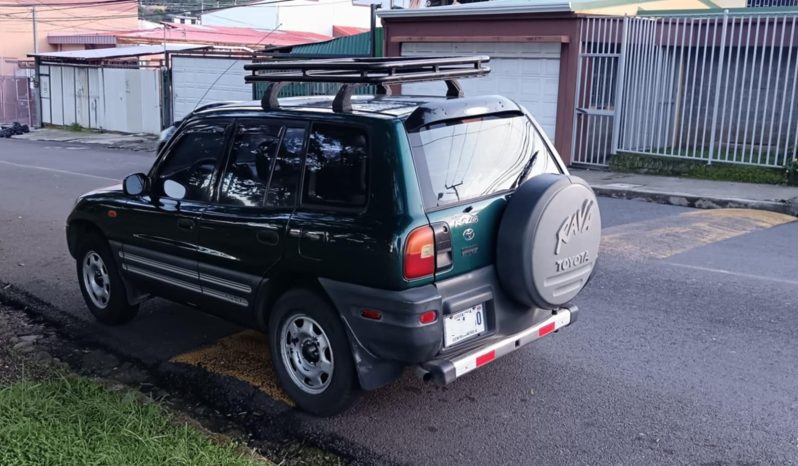 Bueno 1997 Toyota RAV4 lleno