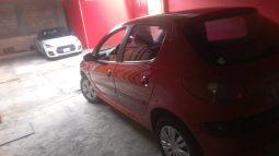 Muy Bueno 2006 Peugeot 206 lleno