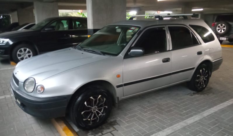 Muy Bueno 2000 Toyota Corolla lleno