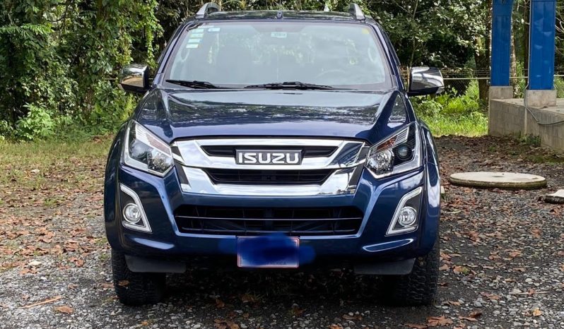 Excelente 2018 Isuzu D-Max lleno