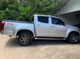 Excelente 2018 Isuzu D-Max lleno