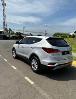 Excelente 2016 Hyundai Santa Fe lleno