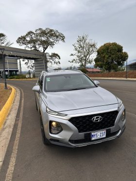 Excelente 2019 Hyundai Santa Fe