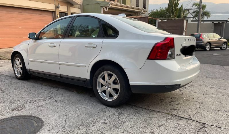 Muy Bueno 2009 Volvo S40 lleno