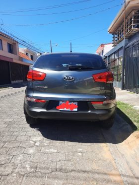 Excelente 2015 Kia Sportage