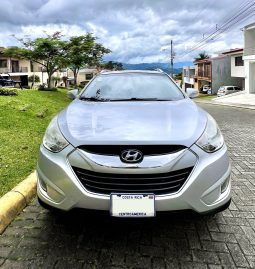 Excelente 2012 Hyundai Tucson lleno