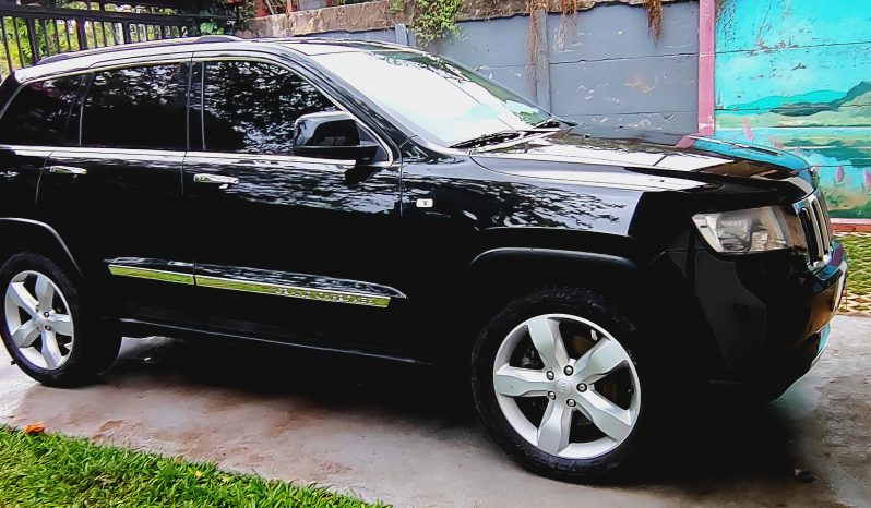 Muy Bueno 2012 Jeep Grand Cherokee lleno