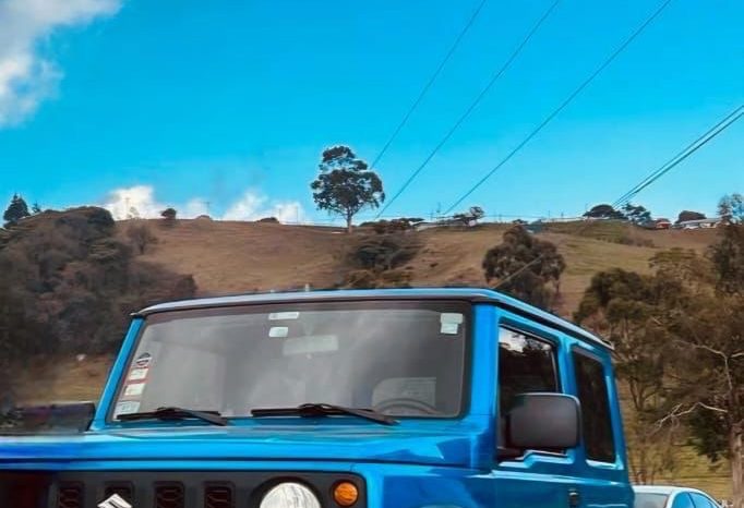 Excelente 2019 Suzuki Jimny lleno