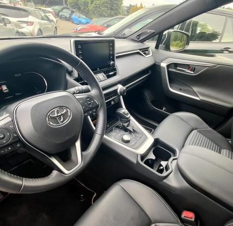 Excelente 2021 Toyota RAV4 lleno