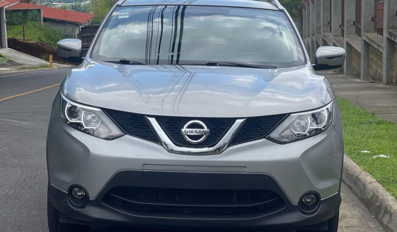 Excelente 2018 Nissan Qashqai lleno