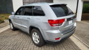 Excelente 2012 Jeep Grand Cherokee