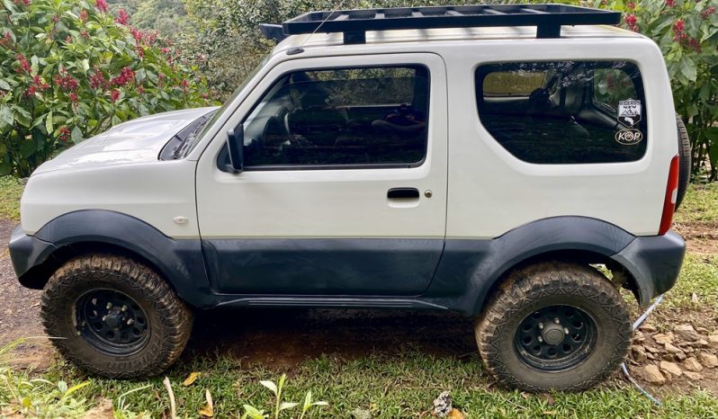 Excelente 2018 Suzuki Jimny lleno