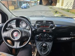 Muy Bueno 2011 Fiat 500 lleno