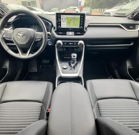 Excelente 2021 Toyota RAV4 lleno