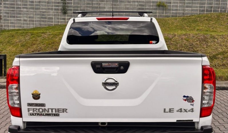 Excelente 2019 Nissan Frontier lleno