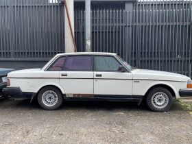 Bueno 1985 Volvo 200 series