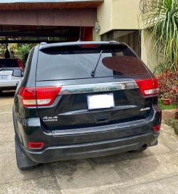 Muy Bueno 2011 Jeep Grand Cherokee lleno