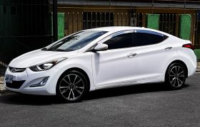 Excelente 2016 Hyundai Elantra