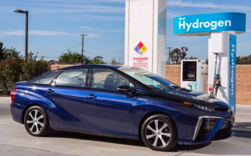 Presentamos el futuro de los automóviles: Mirai el auto de hidrógeno de Toyota