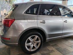 Excelente 2013 Audi Q5 lleno