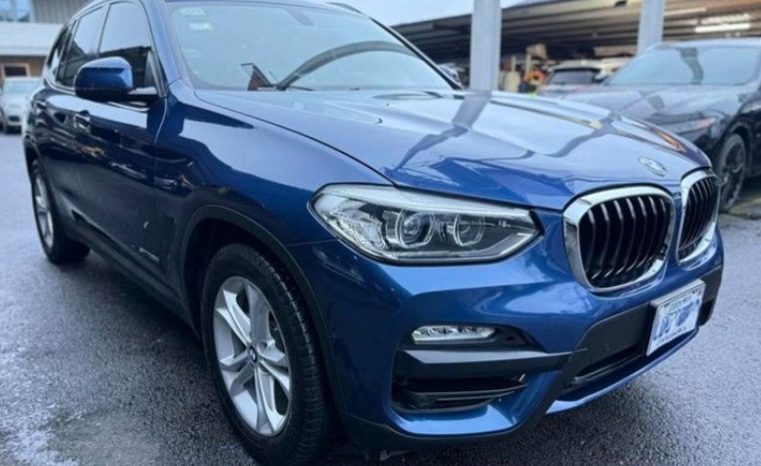 Excelente 2018 BMW X3 lleno