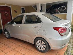 Muy Bueno 2016 Hyundai i10 lleno