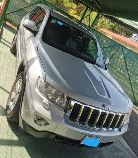 Excelente 2011 Jeep Grand Cherokee