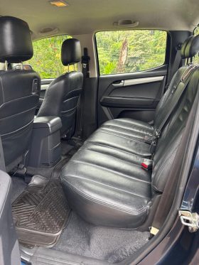 Excelente 2014 Isuzu D-Max