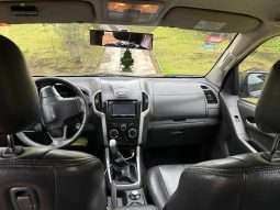 Excelente 2014 Isuzu D-Max lleno