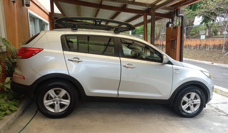 Excelente 2016 Kia Sportage lleno