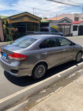 Muy Bueno 2017 Suzuki Ciaz
