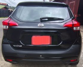 Excelente 2017 Nissan Kicks