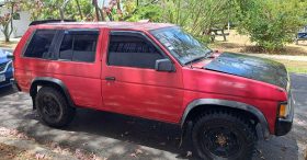 Bueno 1993 Nissan Hardbody Truck