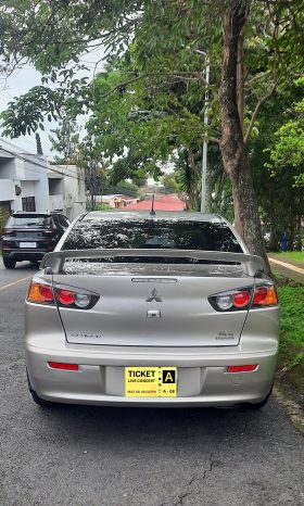 Excelente 2017 Mitsubishi Lancer