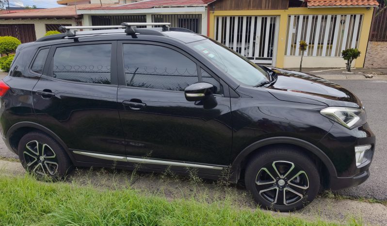 Muy Bueno 2018 Changan CS15 lleno