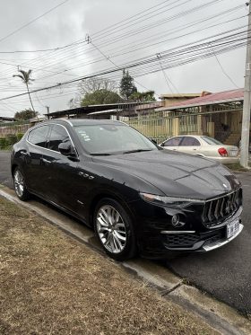 Excelente 2020 Maserati Levante